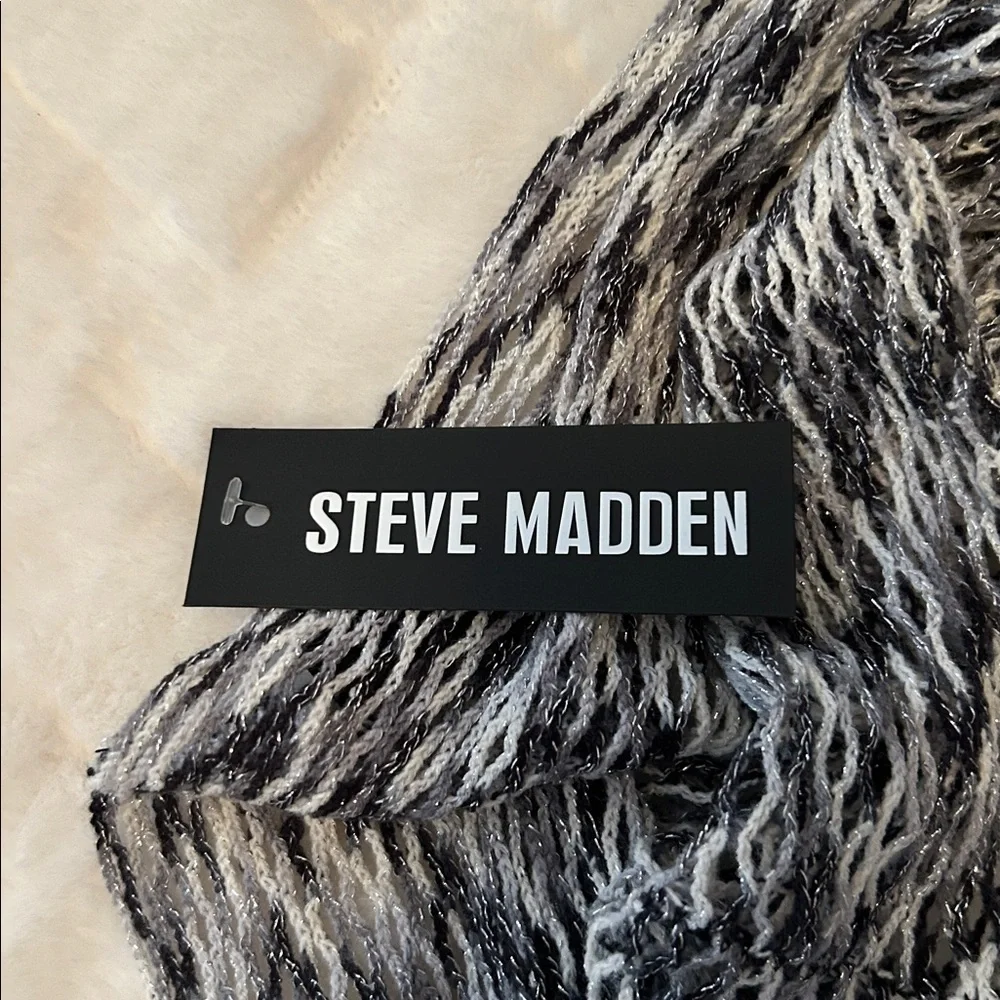 Steve Madden Monochrome Women's Loop Scarf 32”
